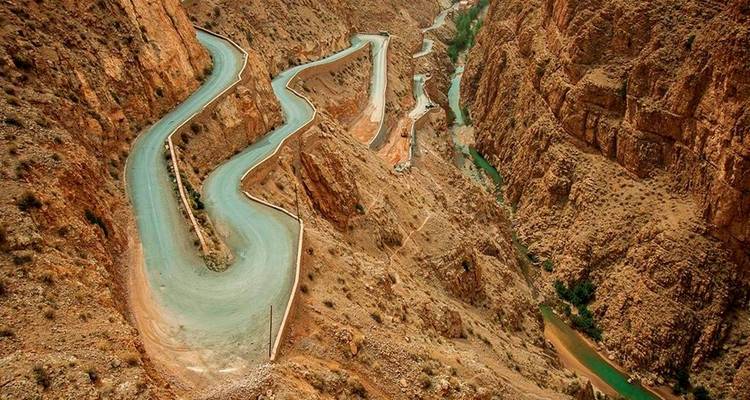 Morocco Luxury Tour: Premium Hotels and Great adventure - Trek Desert Maroc  3