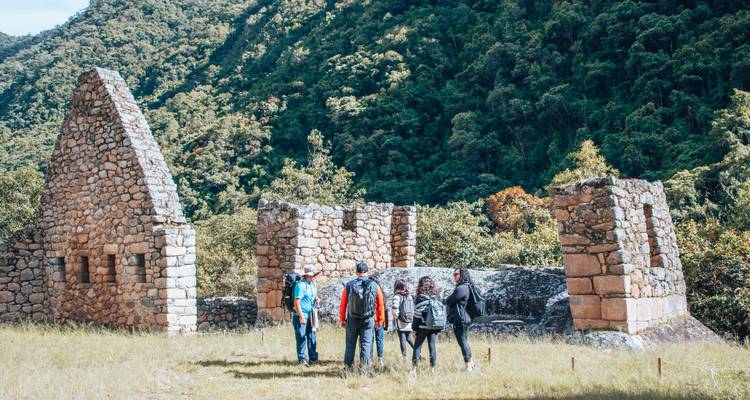 Camino inca corto a Machu Picchu 2 días con campamento - TreXperience 9