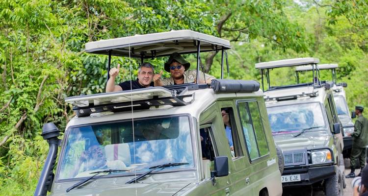 Descubre el Mejor Safari de 2 Días por Tanzania desde Zanzíbar - Africa Natural Tours 5