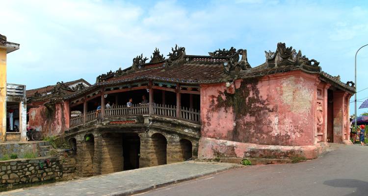 Hoi An ancient town - Ho Chi Minh 6 Day Tour - LVP Travel 4