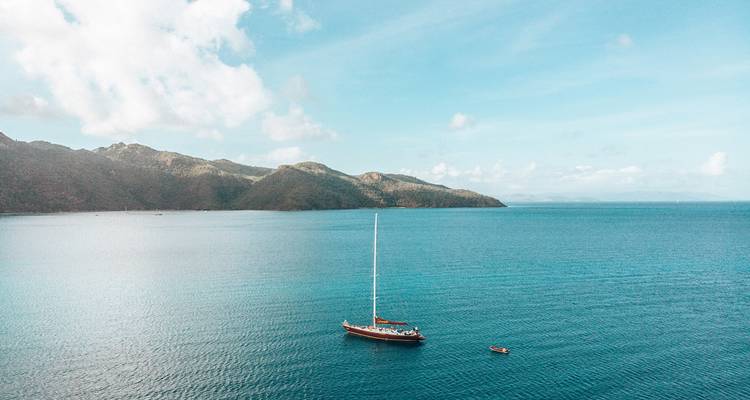 Australia: Beaches and Reefs (With Sailing) - Contiki 5
