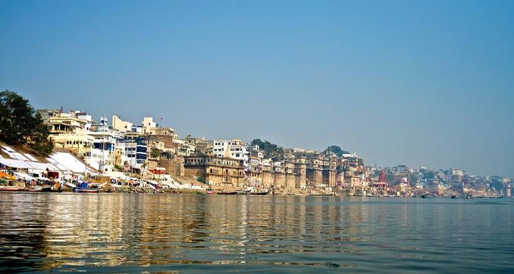 Regal Rajasthan Tour with the Ganges and Taj Mahal - GoBook India Tours 3