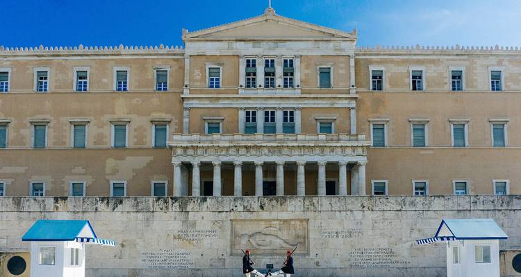 Athens, Olympia, Delfi, Meteora and Thessaloniki,10-Day Great tour of Greece - Mazi Travel 2