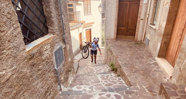 Aventuras de mujeres - SicilyCyclingTours 6