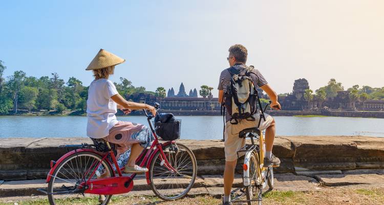 Camboya Intensa: Pueblo Flotante y Experiencia en la Selva - journaway 3