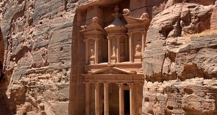 Ring in the New Year in Egypt and Jordan with an Unforgettable Experience in 7 Days - Sun Pyramid Tours 3