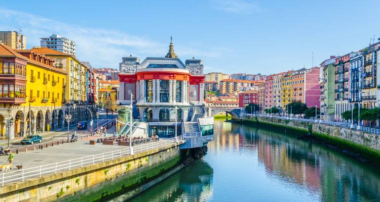 Best of Spain and Portugal (Classic - Winter, 19 Days) - Contiki 3
