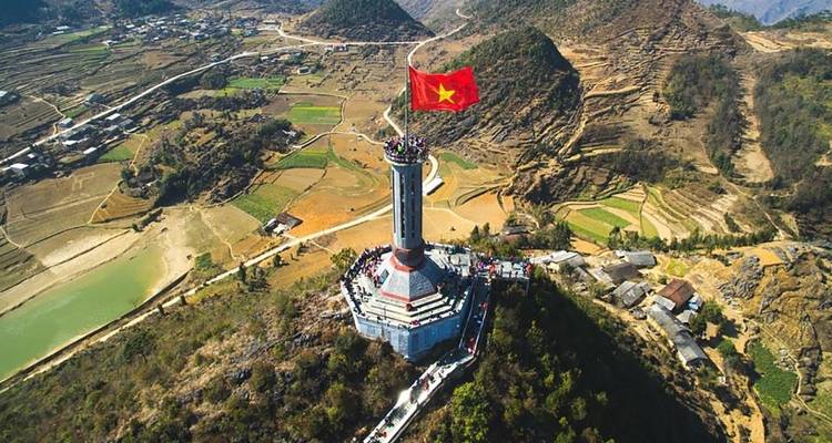 Exploring Mystery Throughout Vietnam Tour 14 Days/13Nights - Bee Gng International Joint Stock Company 8