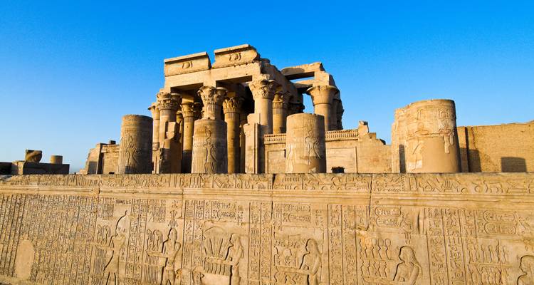 Splendeurs de l'Égypte et du Nil (2025) (Le Caire au Caire, 2025) - Uniworld Boutique River Cruise Collection 3