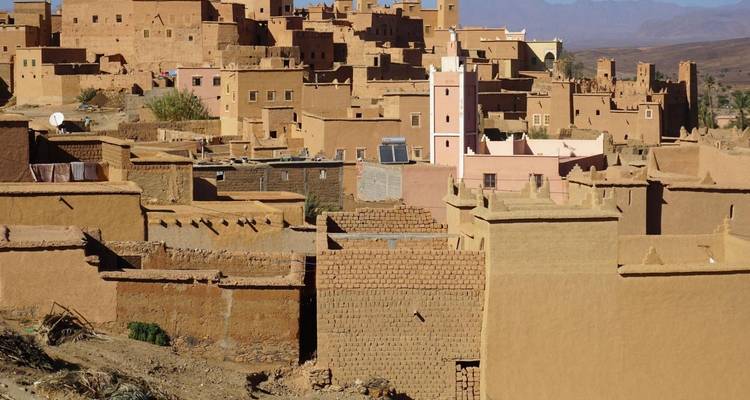 MARRAKECH à MARRAKECH (9 jours) Souks et dunes de sable - Oasis Overland 2