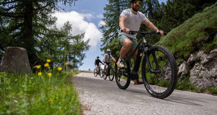 Bicicleta y senderismo en los alpes Julianos, Eslovenia - Positive sport 3