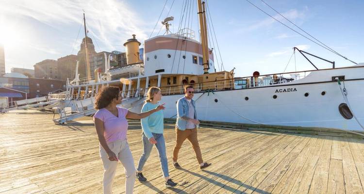 Excursión para descubrir la isla de Cabo Bretón - Omega Tours 2