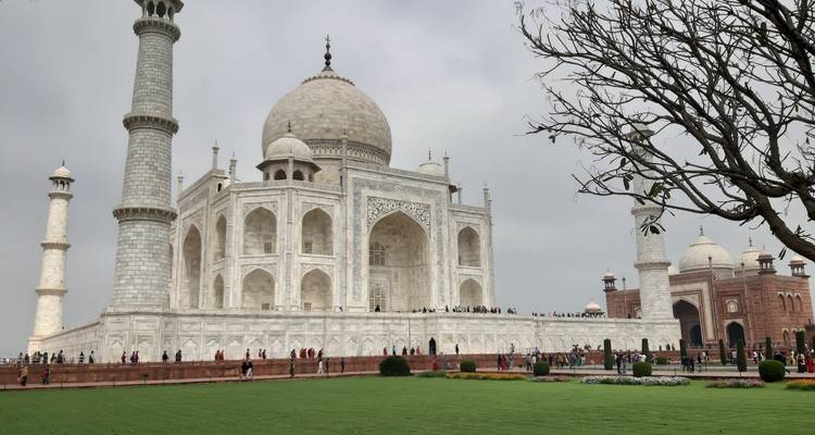 Golden Triangle with Varanasi Budget Tour - Alkof Holidays 2