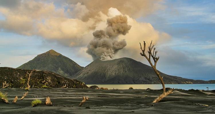 Festival de Máscaras de Rabaul, pollos volcánicos y los Mares del Sur vírgenes - DIAMIR Erlebnisreisen 1