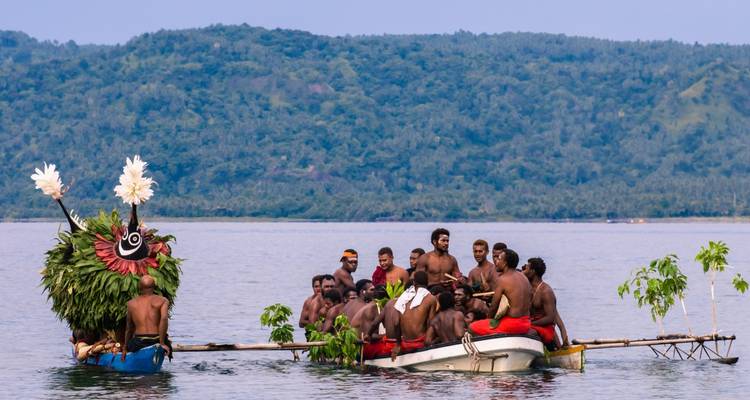 Festival de Máscaras de Rabaul, pollos volcánicos y los Mares del Sur vírgenes - DIAMIR Erlebnisreisen 3