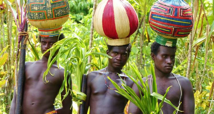 Festival de Máscaras de Rabaul, pollos volcánicos y los Mares del Sur vírgenes - DIAMIR Erlebnisreisen 6