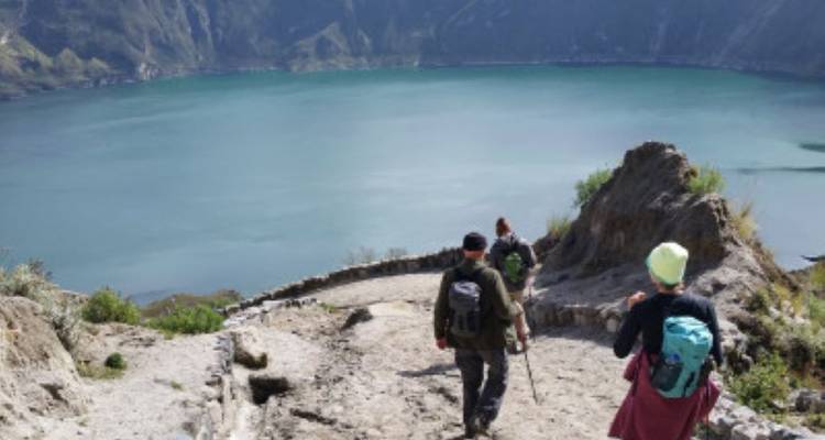 Hiking Paradise Ecuador - avenTOURa 6
