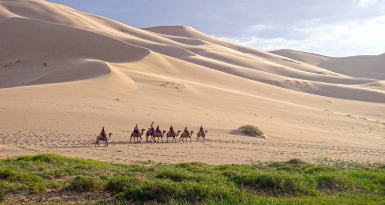 Aventura por tierra en el Gobi Mongol - Unquote Travel 6