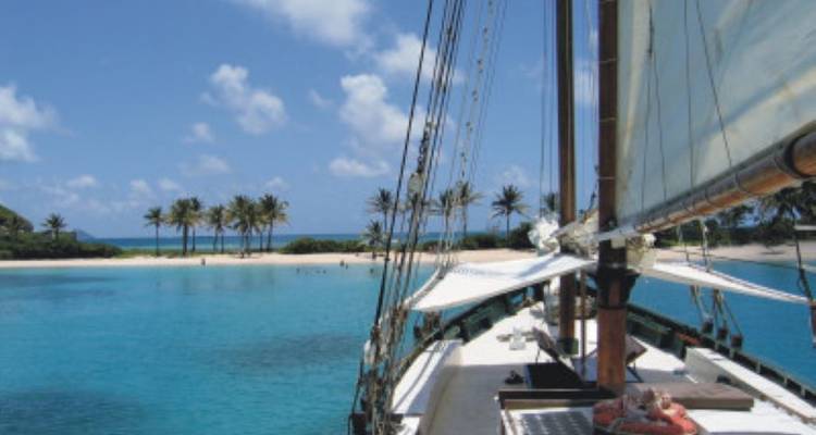 Sailing Trip to the Dream Islands of the Grenadines - avenTOURa 2