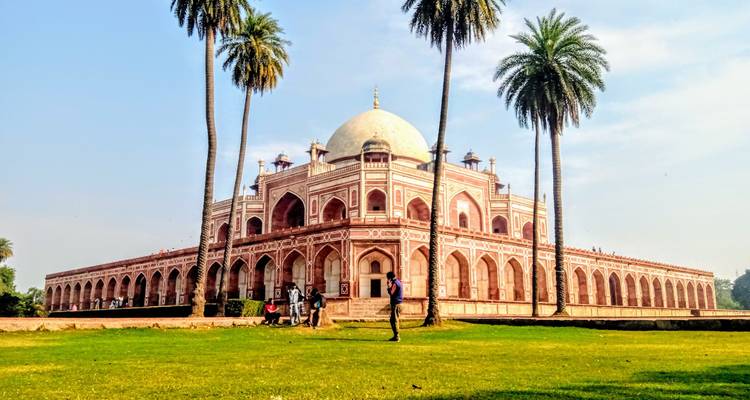 Bestseller Triangle d'or de l'Inde et du Népal avec trekking, vol inclus - Payless tours india 9