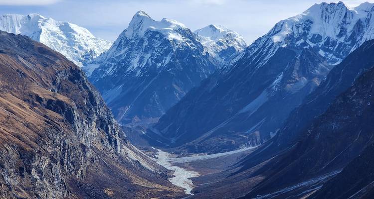 Trekking Rápido al Campamento Base del Everest - 9 días - Glorious Himalaya Trekking Pvt. Ltd. 6