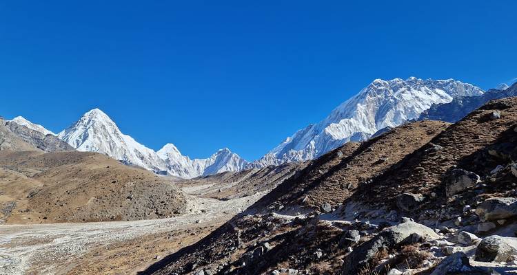 Luxury Everest Base Camp Trek - 14 Days - Glorious Himalaya Trekking Pvt. Ltd. 2