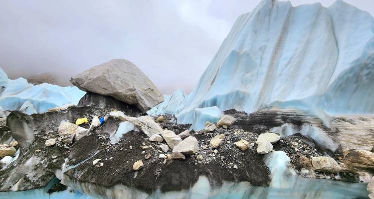 Luxury Everest Base Camp Trek - 14 Days - Glorious Himalaya Trekking Pvt. Ltd. 3