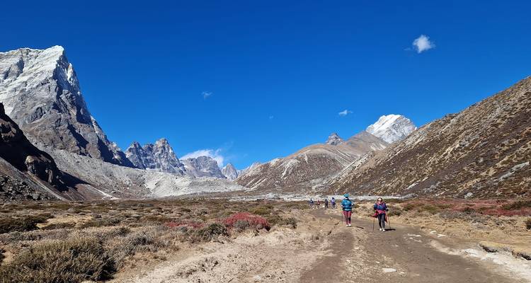 Luxury Everest Base Camp Trek - 14 Days - Glorious Himalaya Trekking Pvt. Ltd. 7