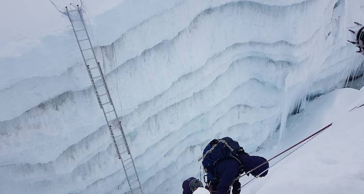 Island Peak Climbing - 13 Days - Glorious Himalaya Trekking Pvt. Ltd. 1