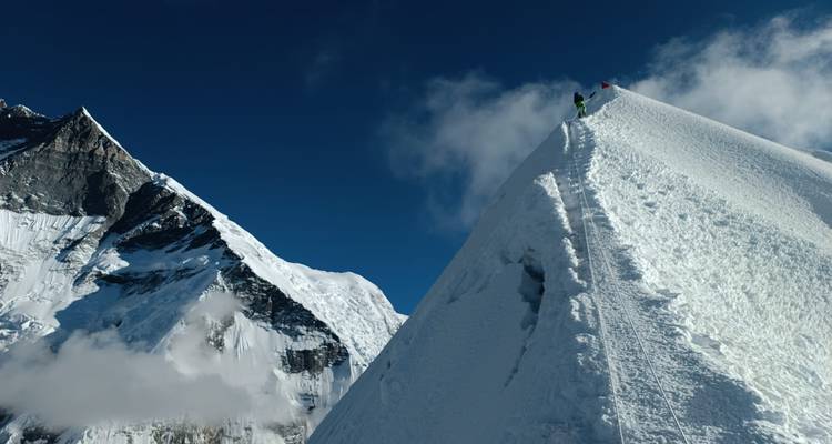Island Peak Climbing - 13 Days - Glorious Himalaya Trekking Pvt. Ltd. 7