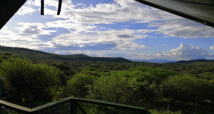 6 Days – Mukuru Village – Lake Natron – Serengeti NP and Ngorongoro Crater - Wonders of Creation Tours and Safaris 6