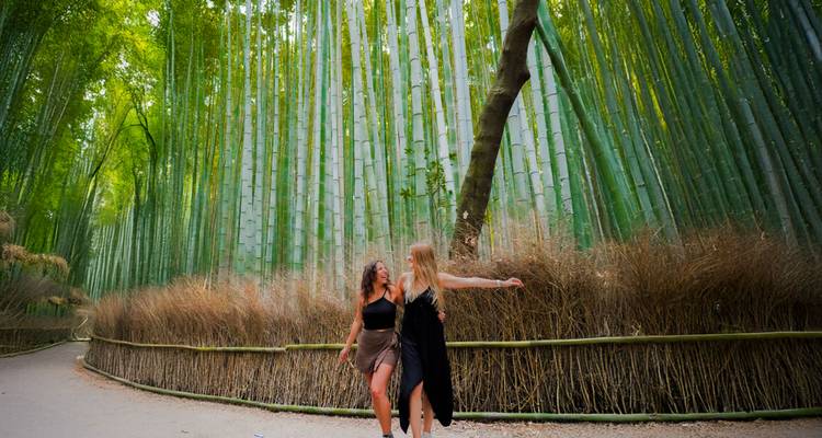 Tokyo to Okinawa: Between skyline, Kyoto & sun island - journaway DACH 2