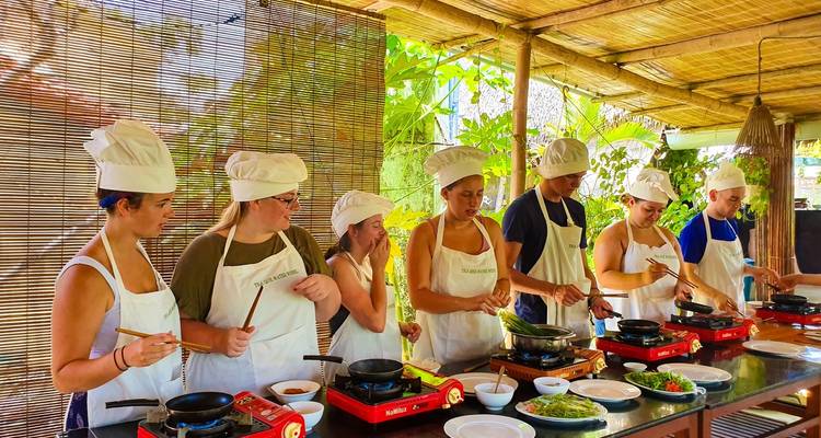 De mochilero por Vietnam: aventuras en el norte (15 días) - Backpacking Tours 3