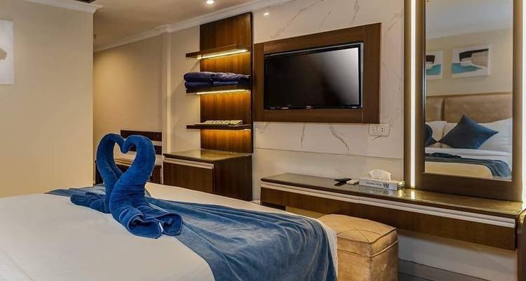 5 *  Deluxe Nile River Cruise from Cairo include flights - 3 Nights 4 Days - Holiday In 7