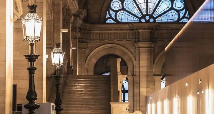 15% de réduction - [Autoguide] Paris et le meilleur du sud de la France - Paris, Avignon et Nice en 8 jours : Soldes de Noël et du Nouvel An - WiseYatra 9