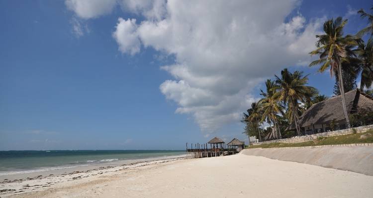 Aventura de 10 días en un safari por Kenia y vacaciones relajantes en la playa de Mombasa - Wonderful Holidays UK 7