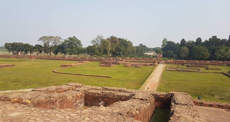 Private North Bengal Tour with 2 Internal Flights & 4-star Hotels - Modhu Tours Bangladesh 2