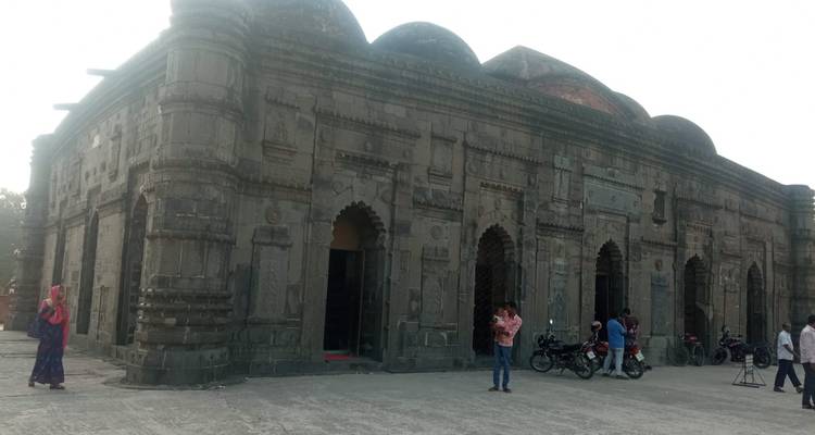 Private North Bengal Tour with 2 Internal Flights & 4-star Hotels - Modhu Tours Bangladesh 4
