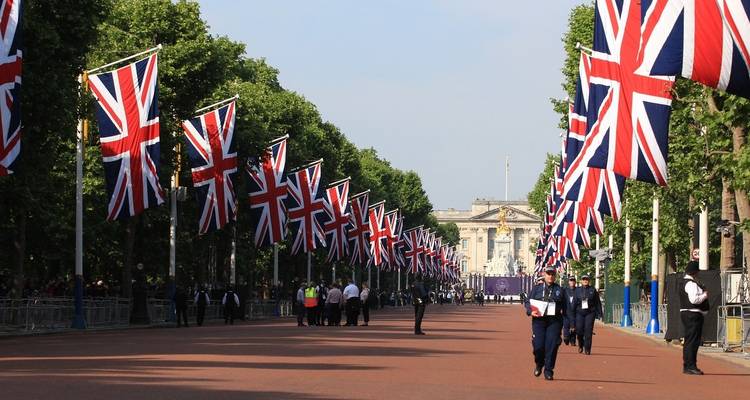 Keep Calm & Travel On: London 4 Days City Break | England - BTOURS 3