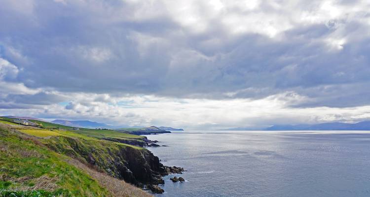 London - Dublin & Blarney Castle, Ring of Kerry & Dingle - Railtours Ireland First Class 2
