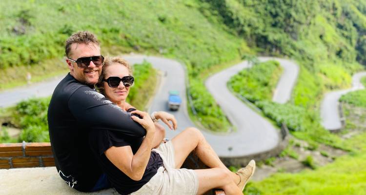 Circuit en moto de la boucle de Ha Giang via Quan Ba, Dong Van et Du Gia - VietLong Travel 2