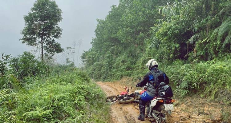 Circuit électrisant en moto de la boucle de Ha Giang à Dong Van, Khau Vai et Du Gia - VietLong Travel 10