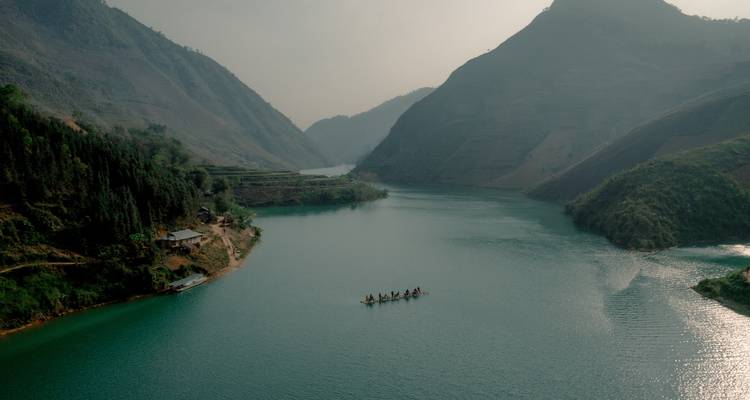 Colossale boucle de Ha Giang - Circuit en moto vers les chutes d'eau de Ban Gioc, Cao Bang et le lac Ba Be - VietLong Travel 6