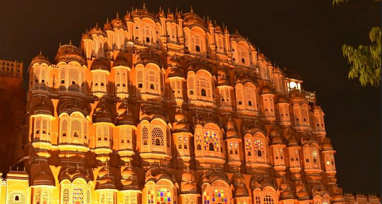Luxury Palace On Wheels Train Tour & Ending The Trip In Goa- 12 Days - TTI TOURS 7