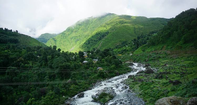 Discover Himachal - the Land of the Mighty Himalayas - Alkof Holidays 2
