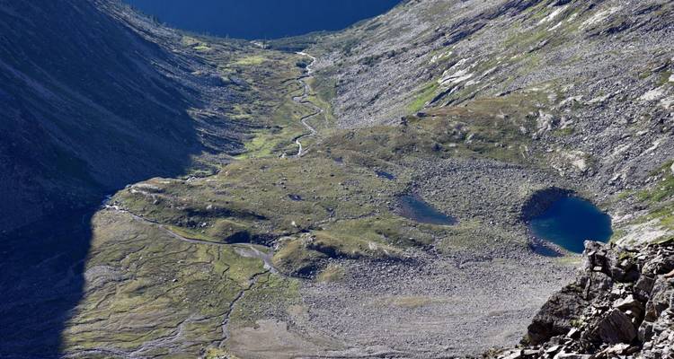 Le sentier des contrebandiers - une randonnée sur la crête principale des Alpes de Zillertal - World of Mountains GmbH 7