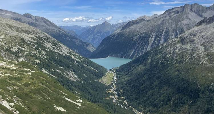 Le sentier des contrebandiers - une randonnée sur la crête principale des Alpes de Zillertal - World of Mountains GmbH 9