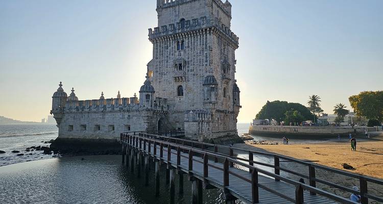 Best of Lisbon and the North with a Douro Valley Luxury Cruise - Portugal Travel Center 1