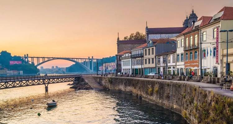 Best of Lisbon and the North with a Douro Valley Luxury Cruise - Portugal Travel Center 4