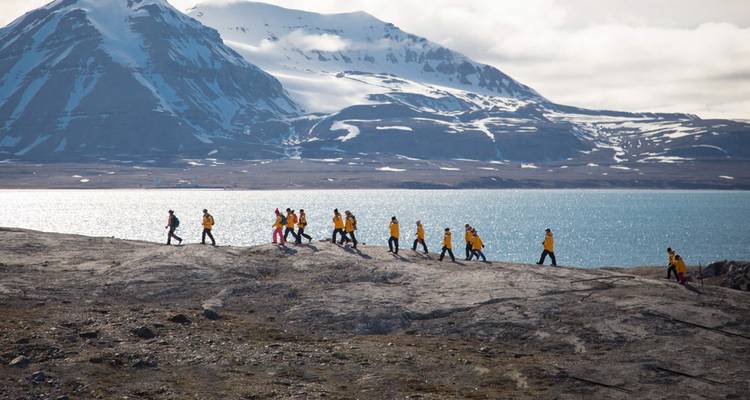 Exploration du Svalbard : Le meilleur de la Norvège arctique en profondeur - Intrepid Travel 1